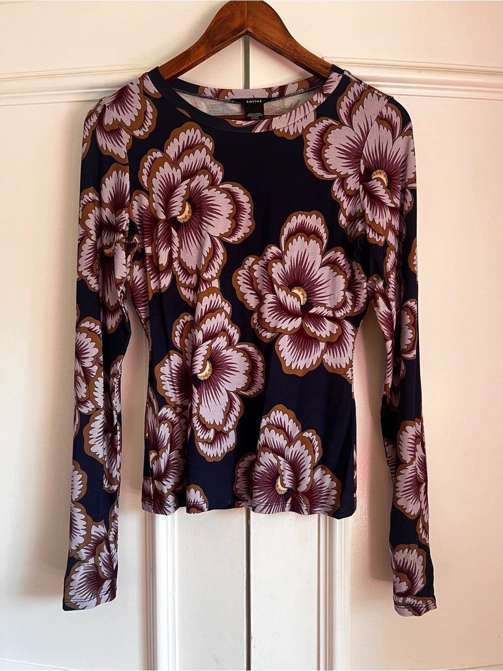Smythe Navy Floral Long-Sleeve Tee